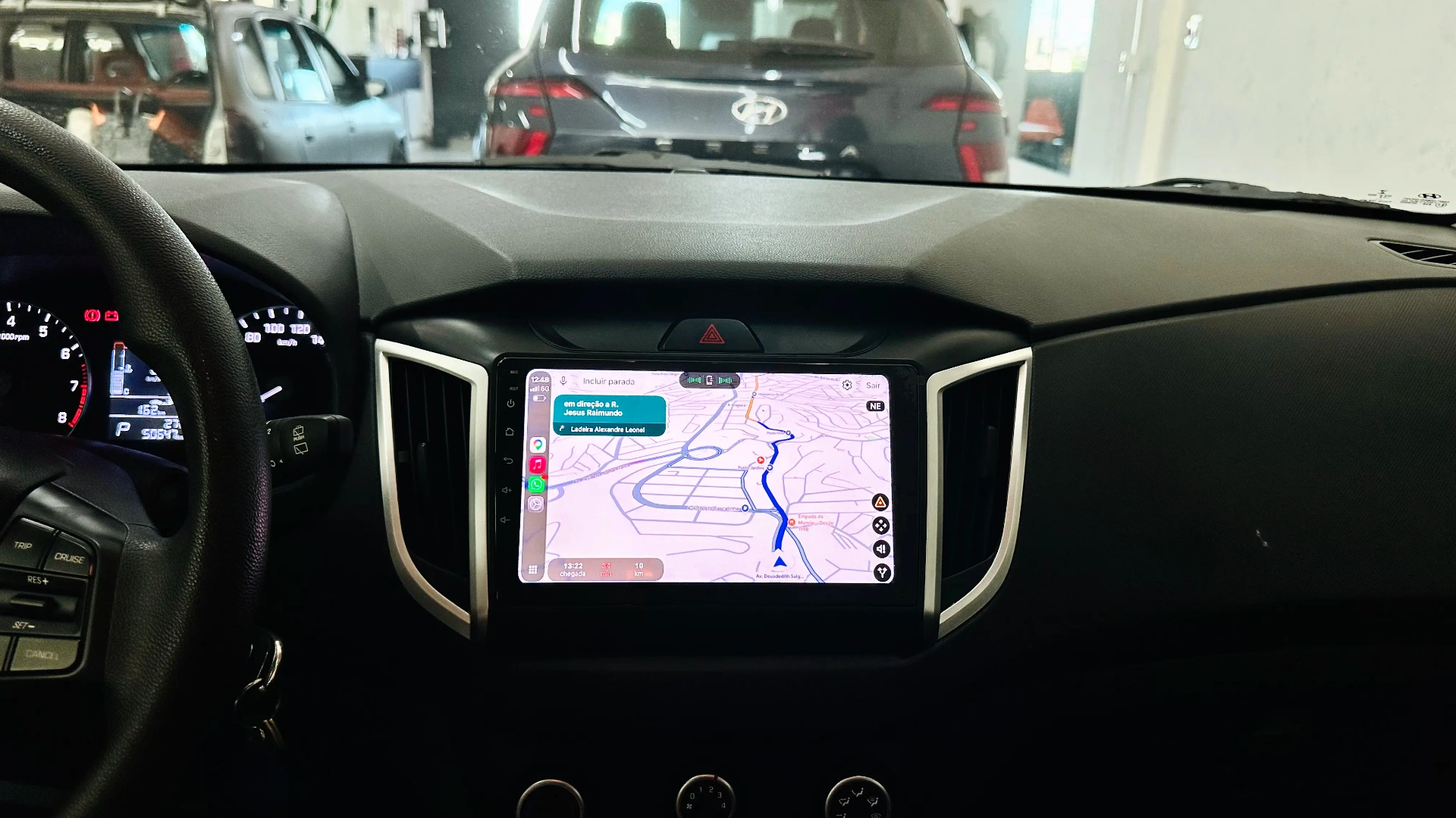 Central multimídia instalada com Android Auto